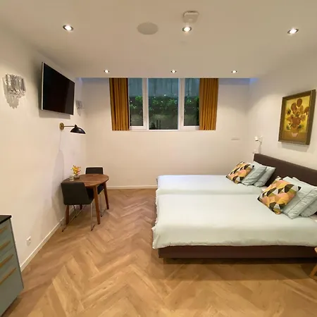 Bed & Breakfast Goodnight Amsterdam