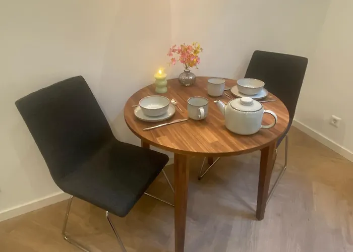 Goodnight Lovely In Centre-private-quiet-luxurious