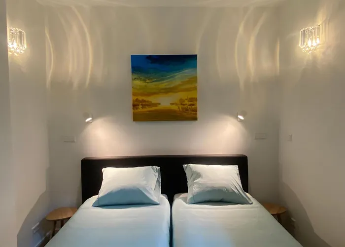 Bed & Breakfast Goodnight Lovely In Centre-private-quiet-luxurious