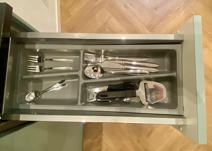 Bed & Breakfast Goodnight Lovely In Centre-private-quiet-luxurious 4*