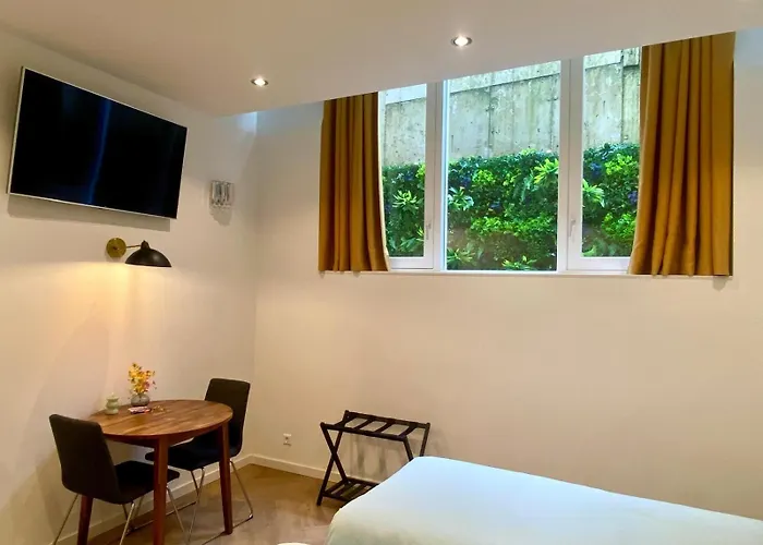 Bed & Breakfast Goodnight Lovely In Centre-private-quiet-luxurious